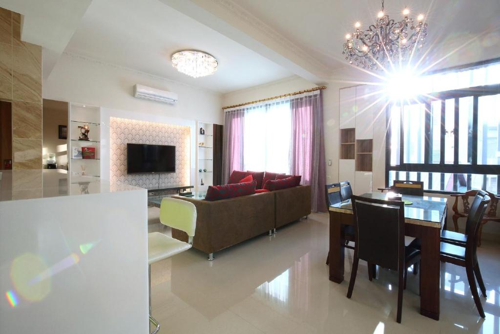 Dear B&B - Hizvo