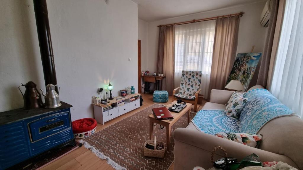 Apartment Bohemian Rhapsody House, Antalya, Turkey