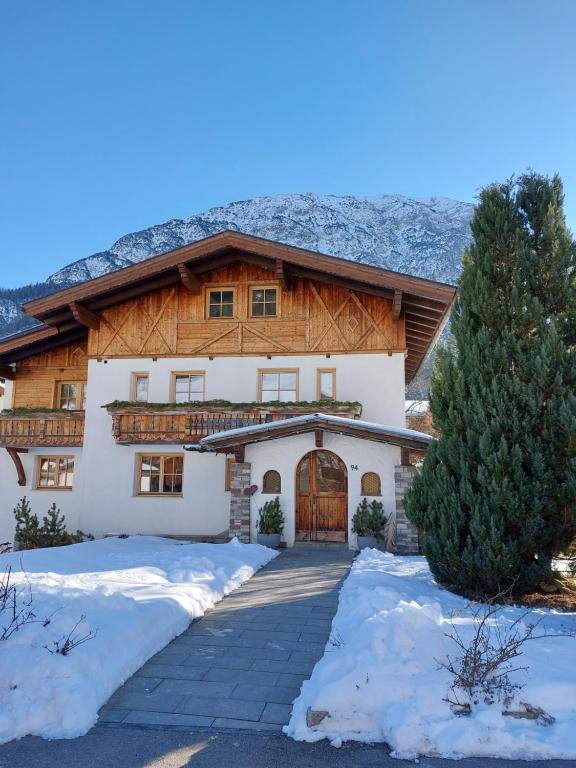 The building in which Az apartmant is located