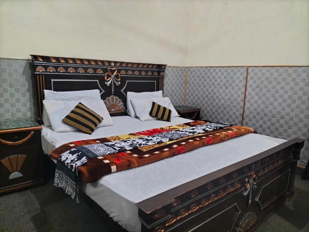 Кровать или кровати в номере Kingston Motel