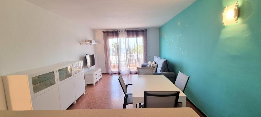 Miramar Serveis - Puerto 1ª línea, Cambrils – Precios ...