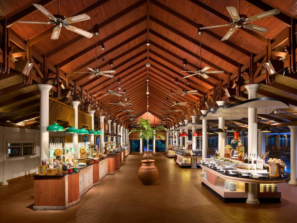 Royal Island Resort at Baa Atoll Biosphere Reserve, Baa Atoll – Updated  2023 Prices