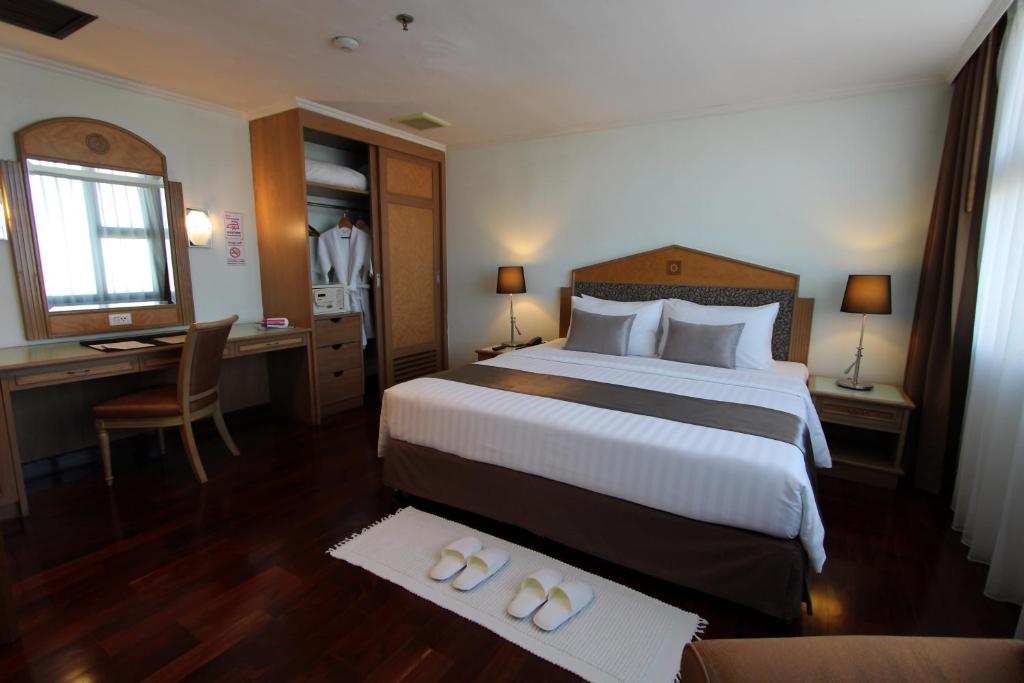 Grand Tower Inn Rama 6 - Resim 1