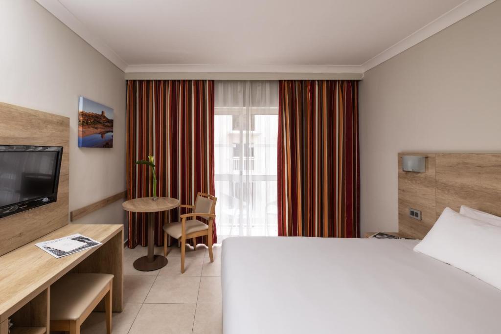 QAWRA Palace Resort & SPA - 