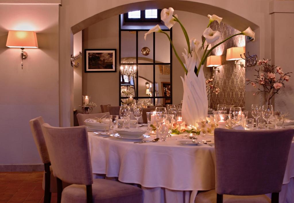 Pytloun Chateau Hotel Ctenice - Resim 19