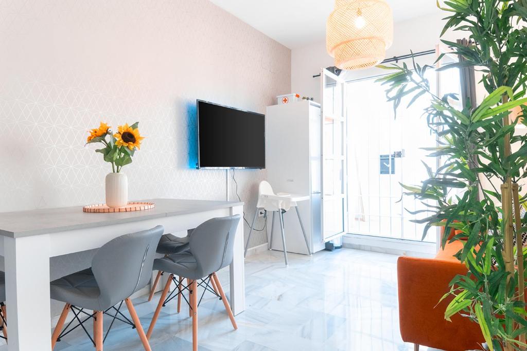 Kép Downtown Duplex with Jacuzzi & Private Terrace szállásáról Sevillában a galériában