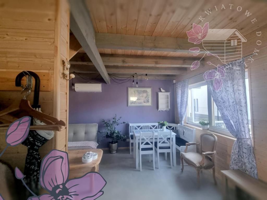 Część wypoczynkowa w obiekcie Kwiatowe Domki