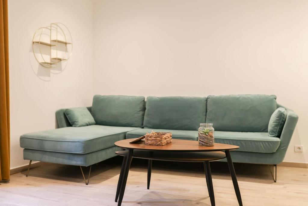 Posedenie v ubytovaní IMMOGROOM - 10 min from the city center - Renovated - Nice and cosy