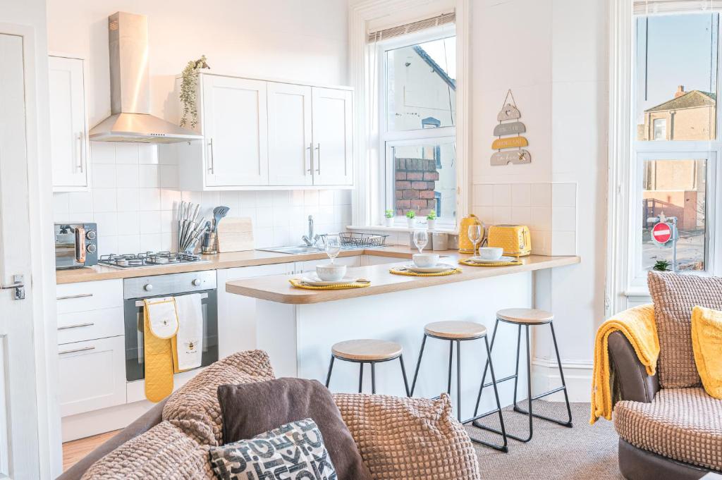 Spacious 3 Bedroom Apartment, Barrow in Furness (updated prices 2024)