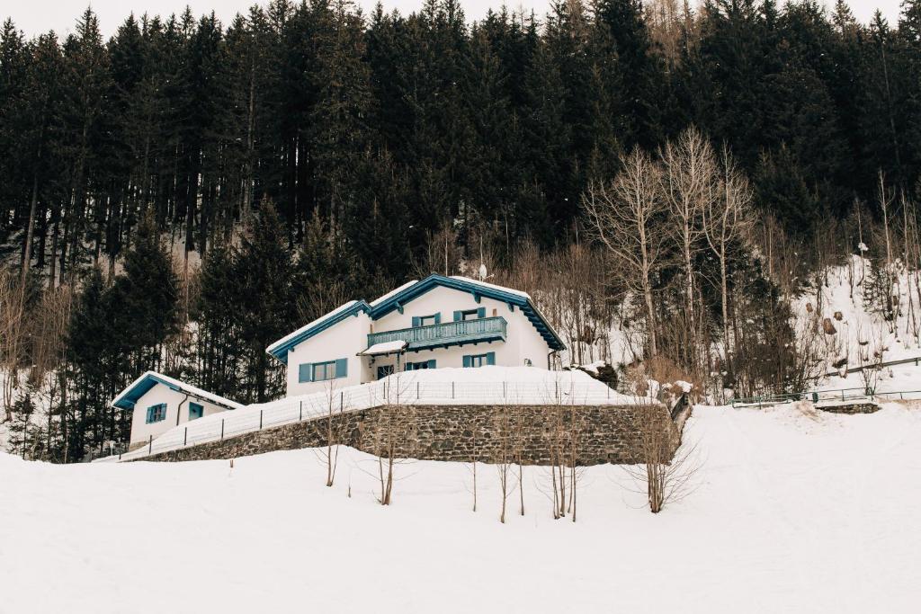 Fotografie z fotogalerie ubytování Charming chalet with sauna + views! v Bad Gasteinu