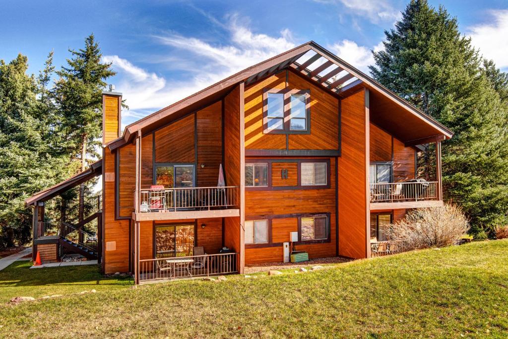 Red Pine Park City