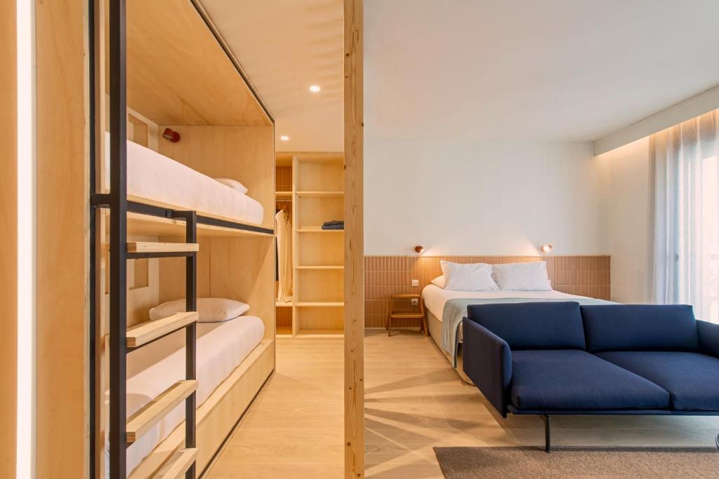 Jardinets De Gràcia by The 5ve Soul - 13