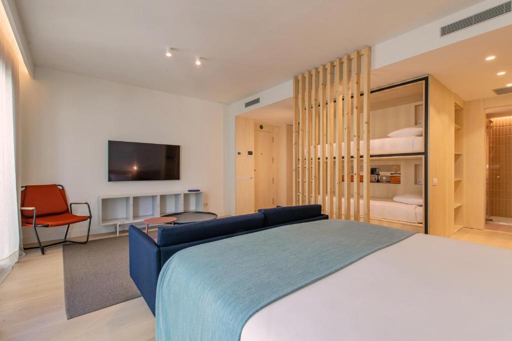 Jardinets De Gràcia by The 5ve Soul - 18