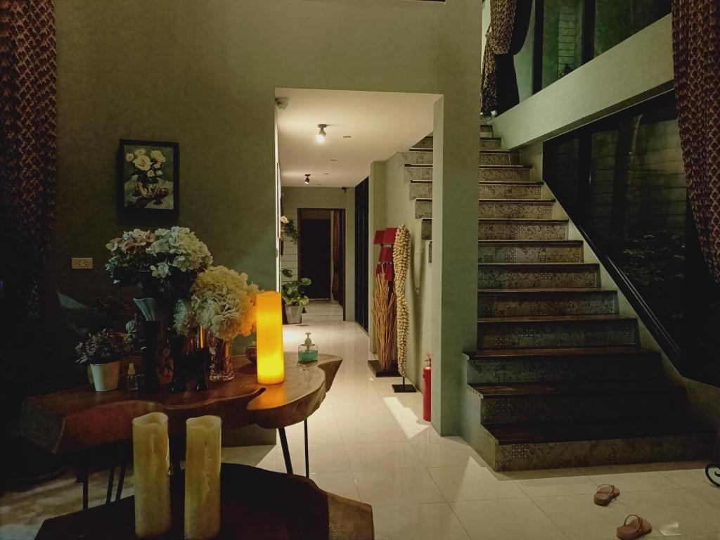 Sri Ngachang - Resim 31