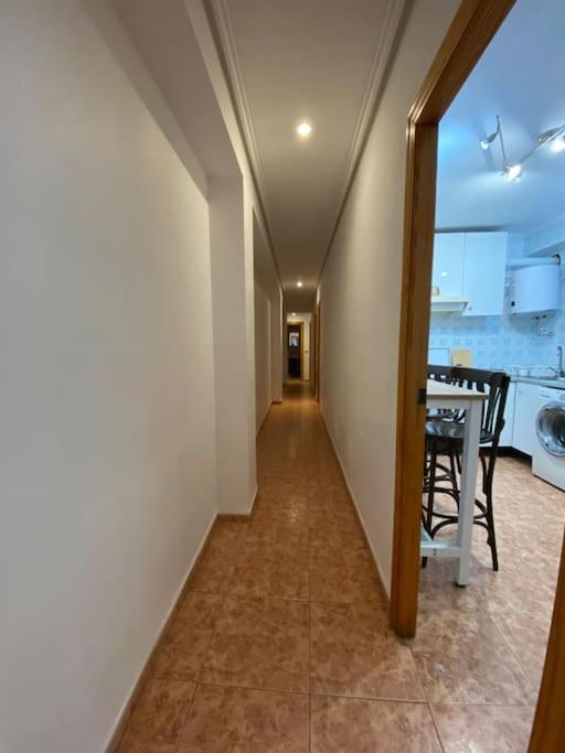 Rooms in Spacious Beach Flat in Valencia, Valencia – Updated ...