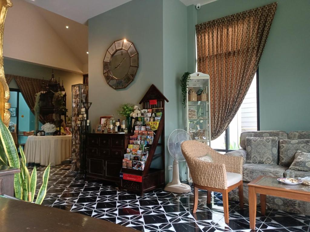 Sri Ngachang - Resim 12