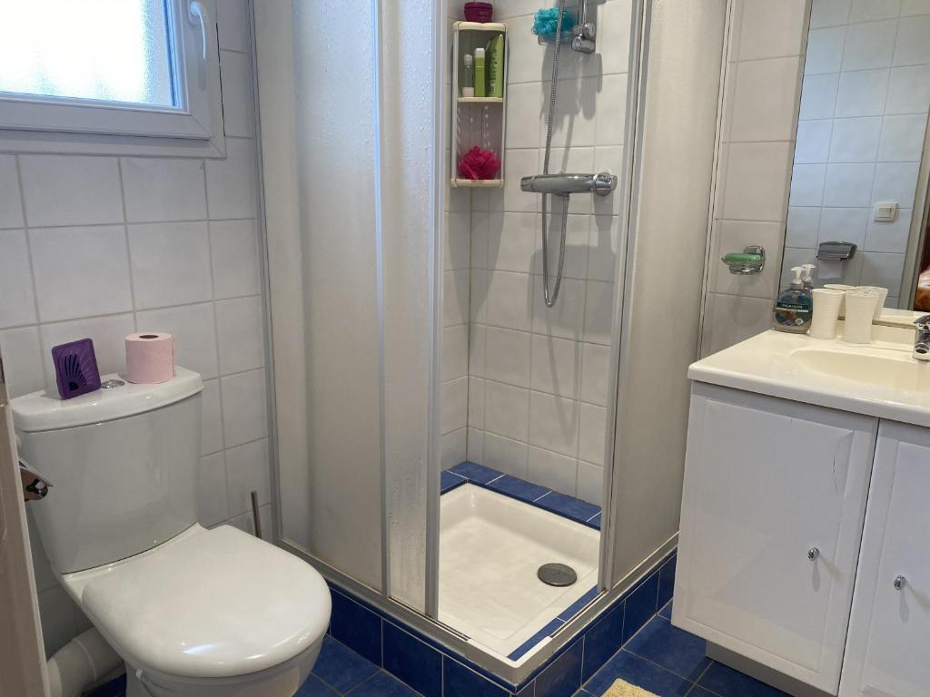 Kúpeľňa v ubytovaní Port Frejus 1er etage de villa vue sur mer, 8-9 Pe