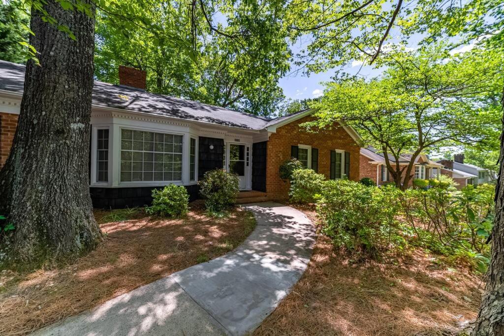 Cozy and Stylish HomeEntire PlaceUpdated, Greensboro (updated prices