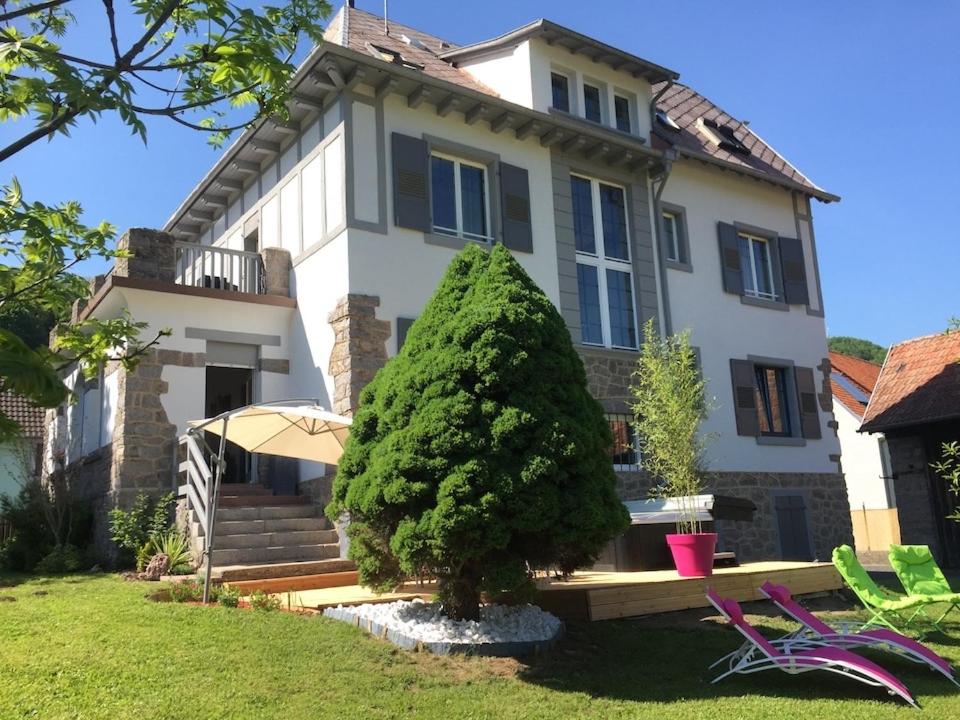 Zahrada ubytování Chambres d'hôtes Les Ecrins
