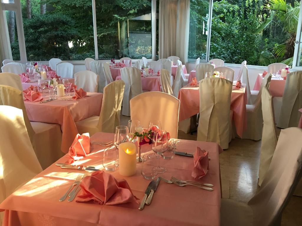 Restaurace v ubytování Hotel Beau Rivage Pineta