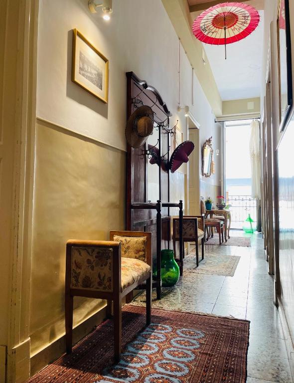 Łóżko lub łóżka w pokoju w obiekcie Montello Guest House & Apartment