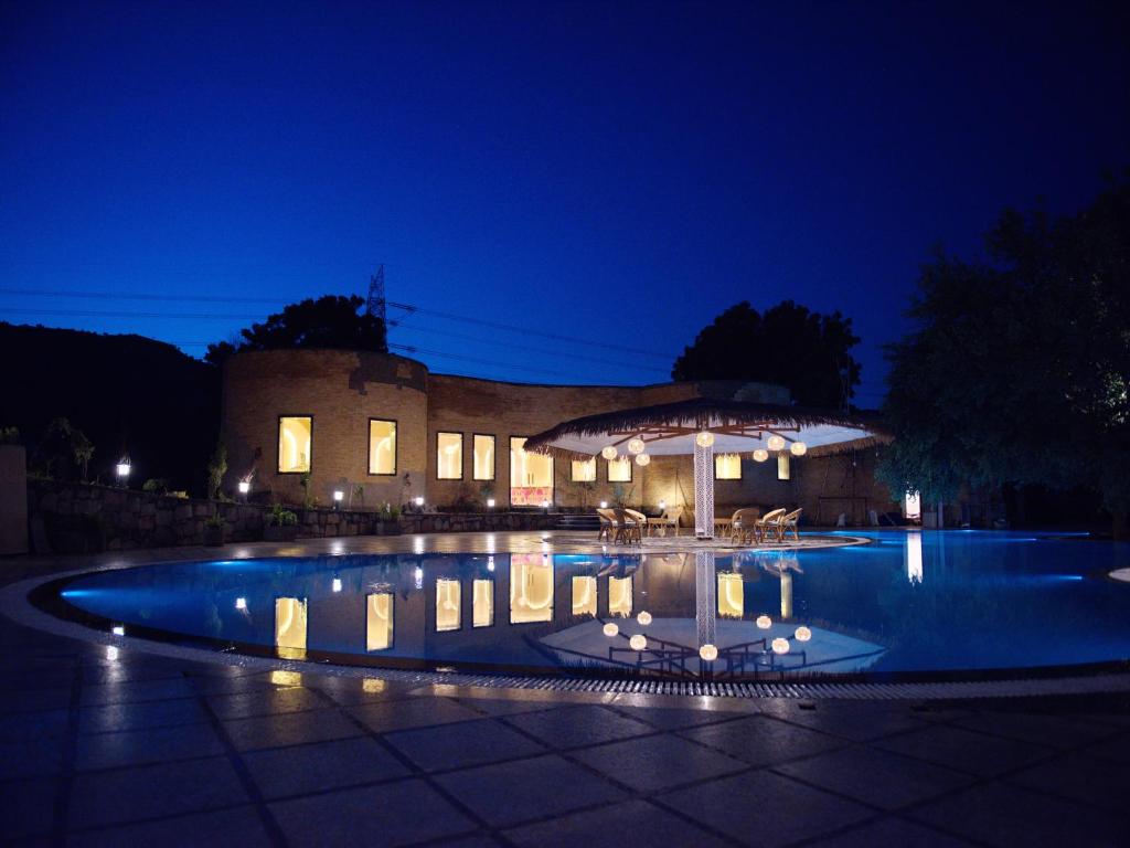 Bazén v ubytování Wild Rose Resort and Spa nebo v jeho okolí