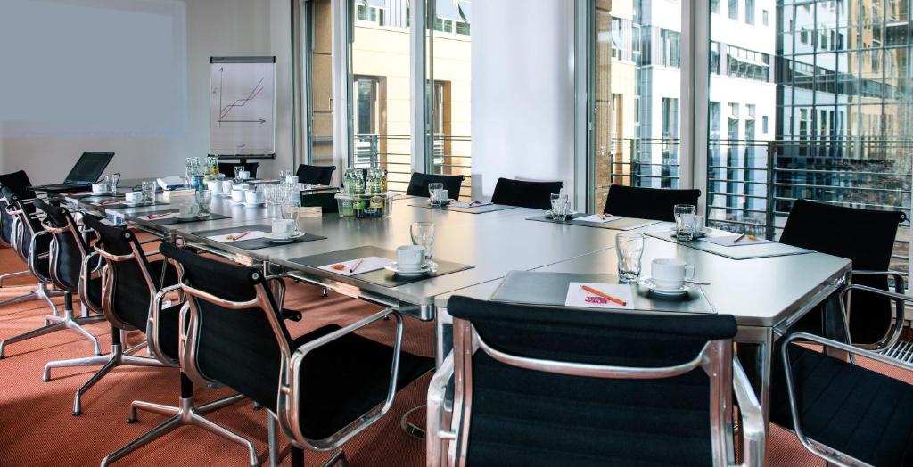 Hotel Elbflorenz Dresden - Resim 25