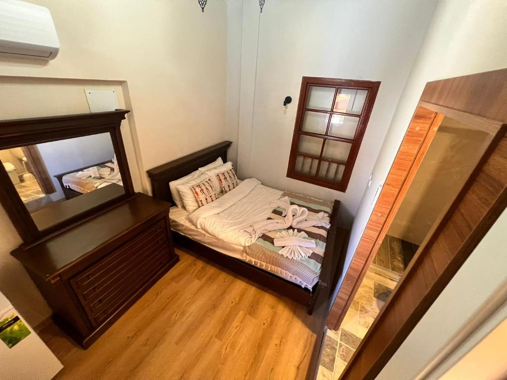 Sarı Konak - Habitación Doble Presupuestar