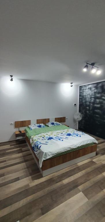 ApartHotel Dominic Residence - Deluxe King Studio