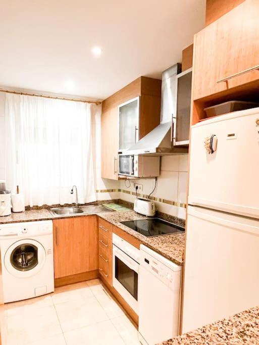 Jardines al Mar piscina y garaje, Oropesa del Mar – Precios ...