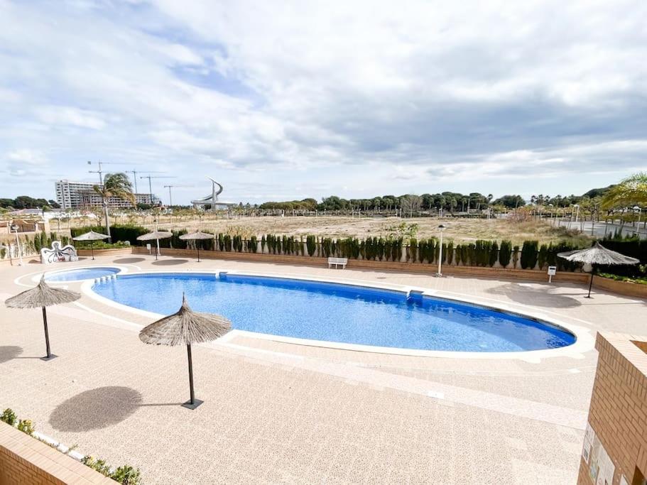 Jardines al Mar piscina y garaje, Oropesa del Mar – Precios ...