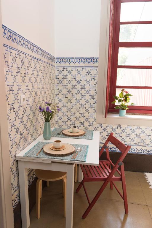 Santo da Casa / Sc apartments - 6