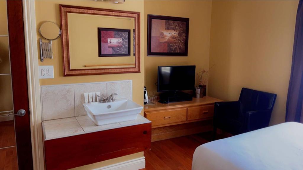 Hotel Louisbourg - Resim 28