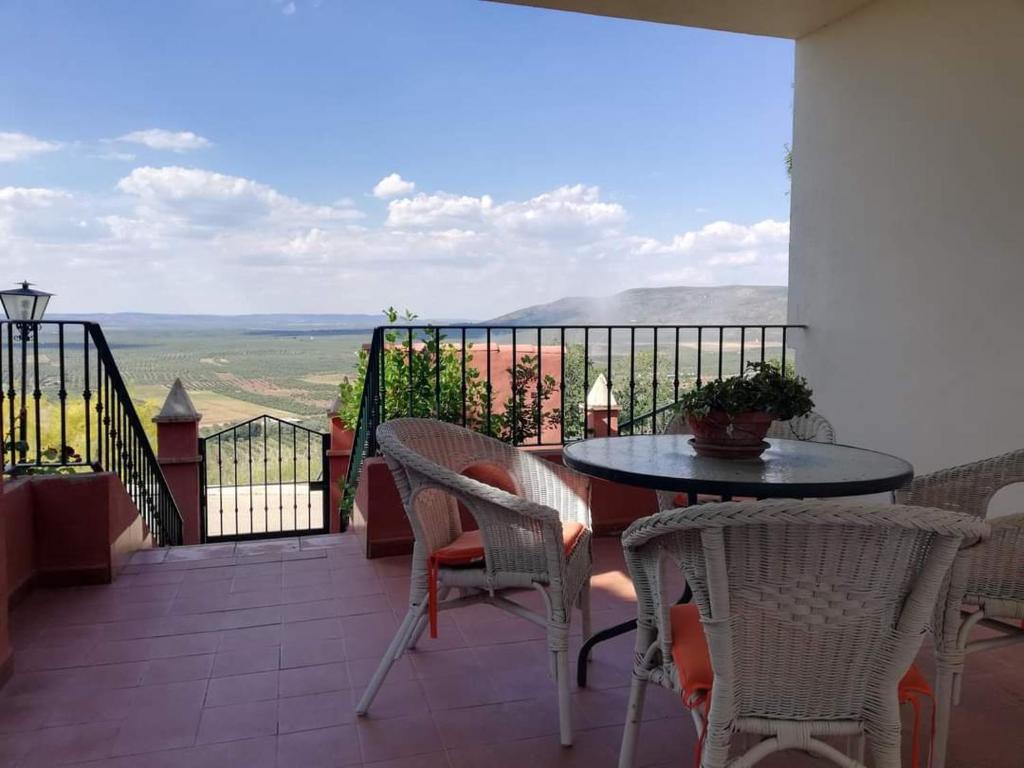 Balkón nebo terasa v ubytování Complejo rural Mirador del Condado