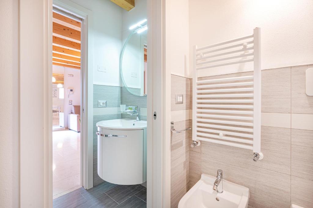 Ca' Degli Antichi Giardini Apartments - Resim 24