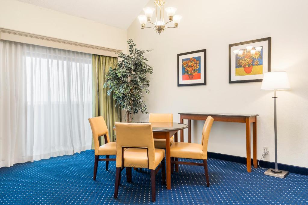 Thousand Hills Resort Hotel - Suite Esecutiva