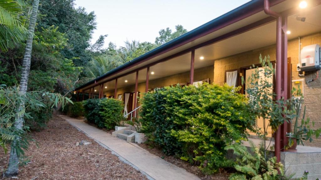 The Manor House, Magnetic Island - Housity