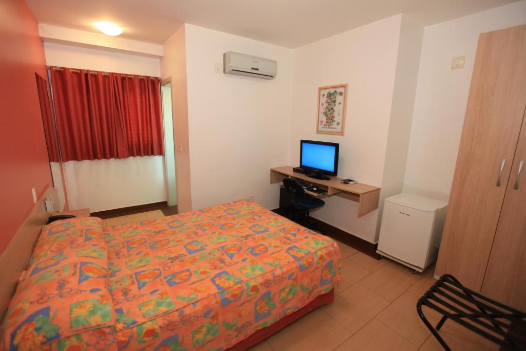  Hotel Oly Plaza