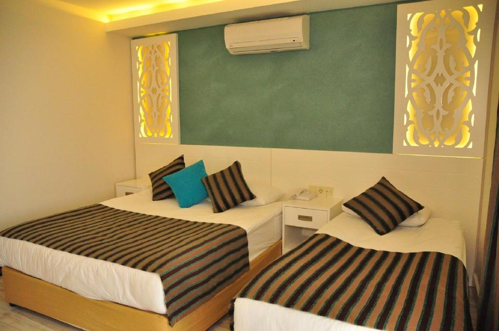 Aura Boutique Hotel - 7