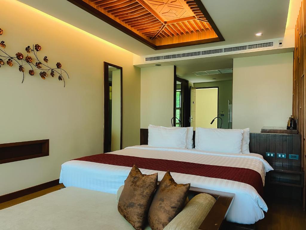 Aonang Phu Pi Maan Resort & Spa - SHA Extra Plus - 高级双人间与按摩浴缸