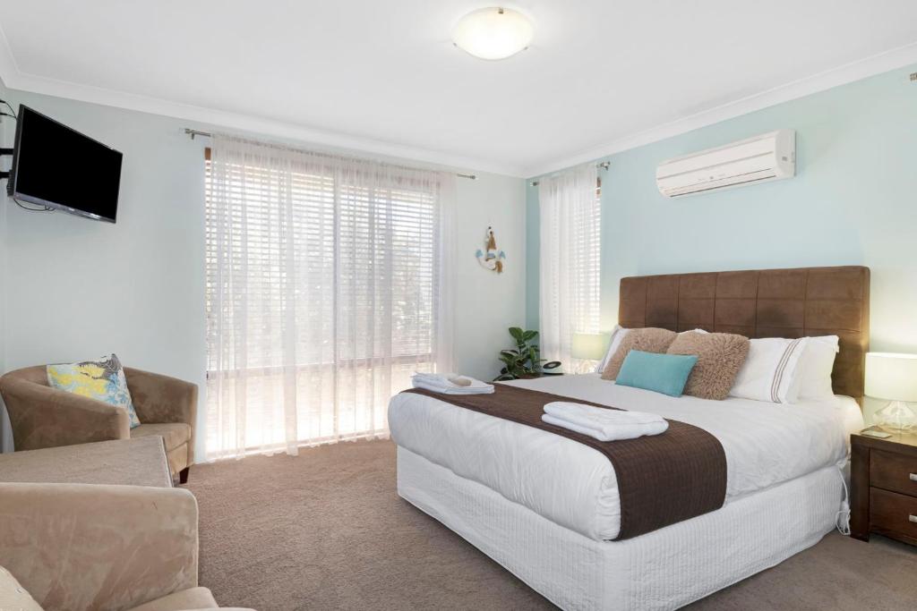 Posezení v ubytování Baudins of Busselton Bed and Breakfast - Adults only