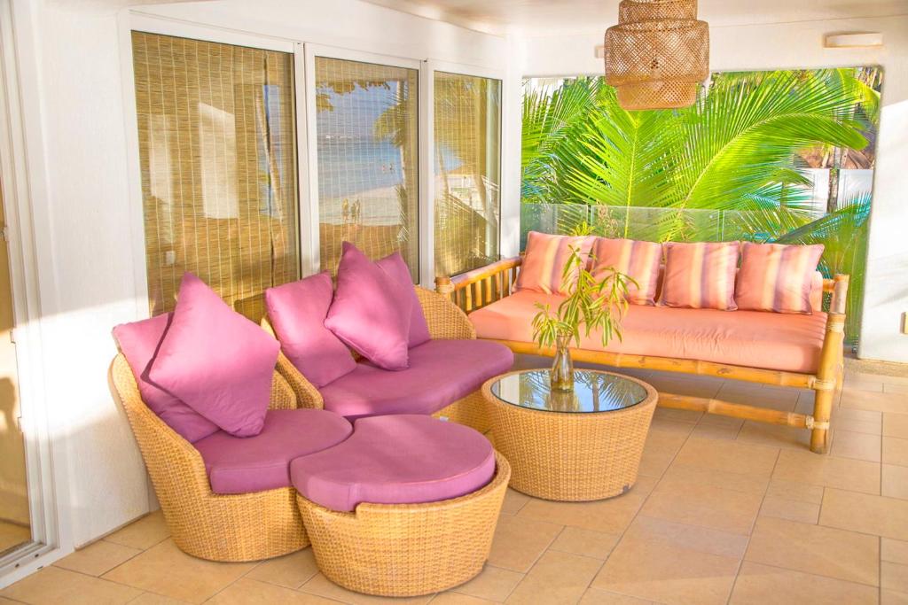 Posezení v ubytování Mayumi Beach Villa