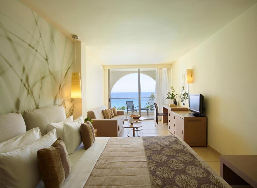The Ixian Grand & All Suites - Adults Only Hotel - 