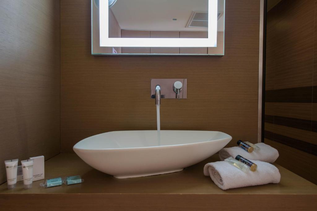 The Ixian Grand & All Suites - Adults Only Hotel - Deluxe Room With Sea View
