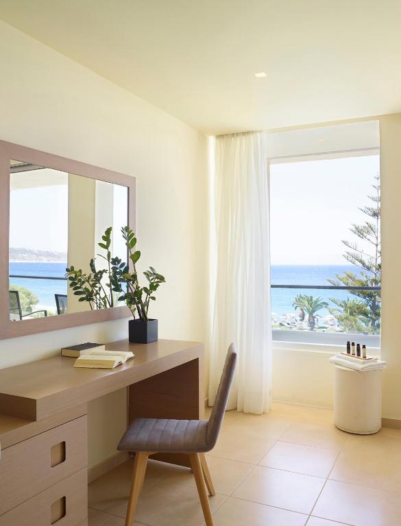 The Ixian Grand & All Suites - Adults Only Hotel - Deluxe Room With Spa Bath And Sea View