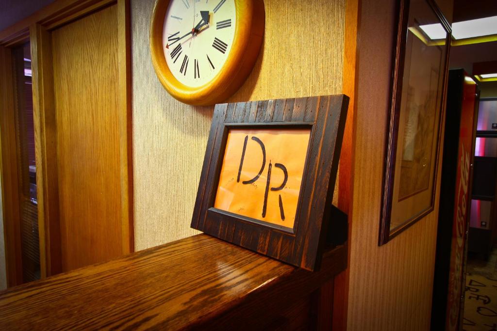 Dude Rancher Lodge photo