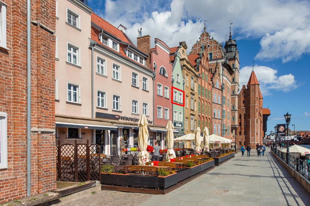 Budova, v ktorej sa apartmán nachádza