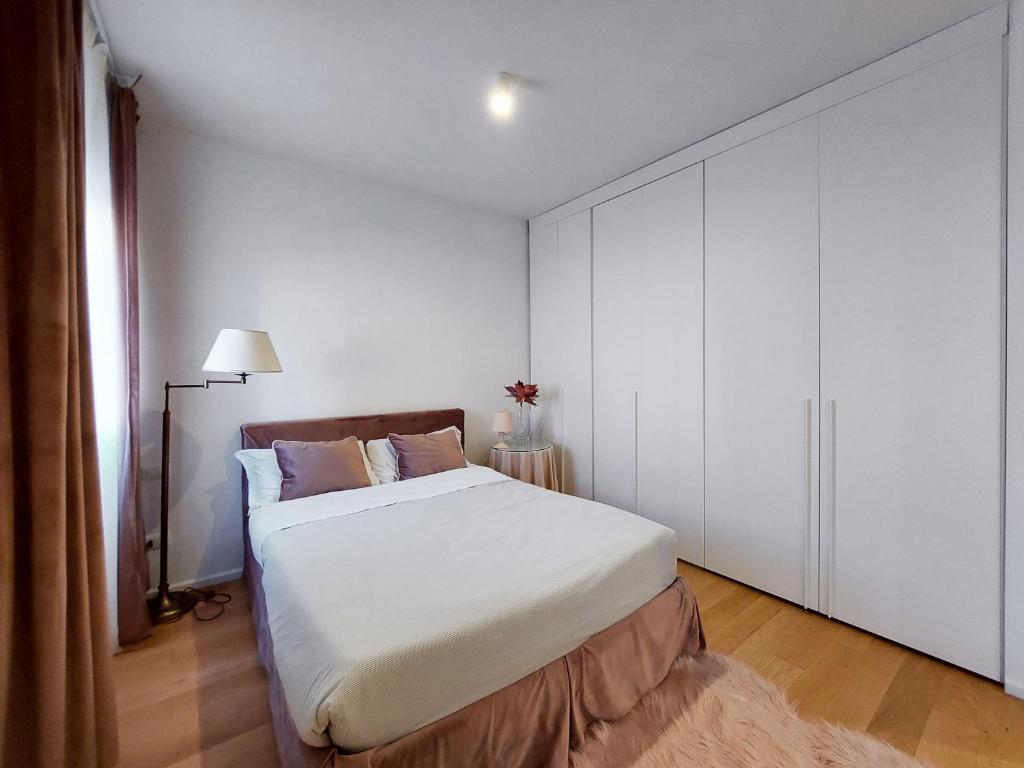 Posteľ alebo postele v izbe v ubytovaní Piazza di Spagna - Suite Donata, strollingrome