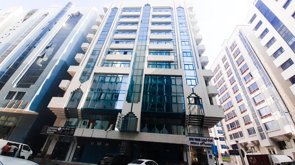 Apartment room tourist club, Abu Dhabi, UAE - Booking.com
