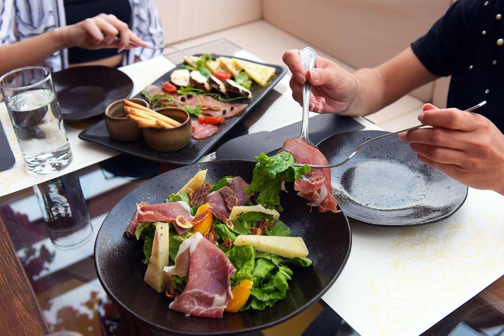 10GR Boutique Hotel & Wine Bar - Resim 11